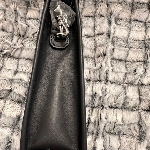 MCM  *NEW WITH TAGS *Himmel Tote Bag In Natural-Tone Soft Nappa - Picture 13 of 14